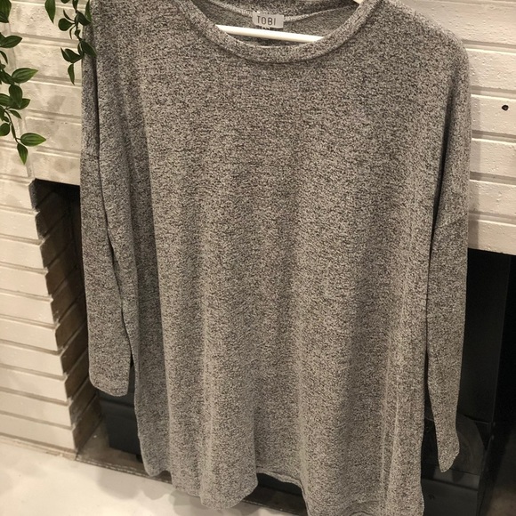Tobi Oversized Lightweight Sweater - Picture 5 of 5